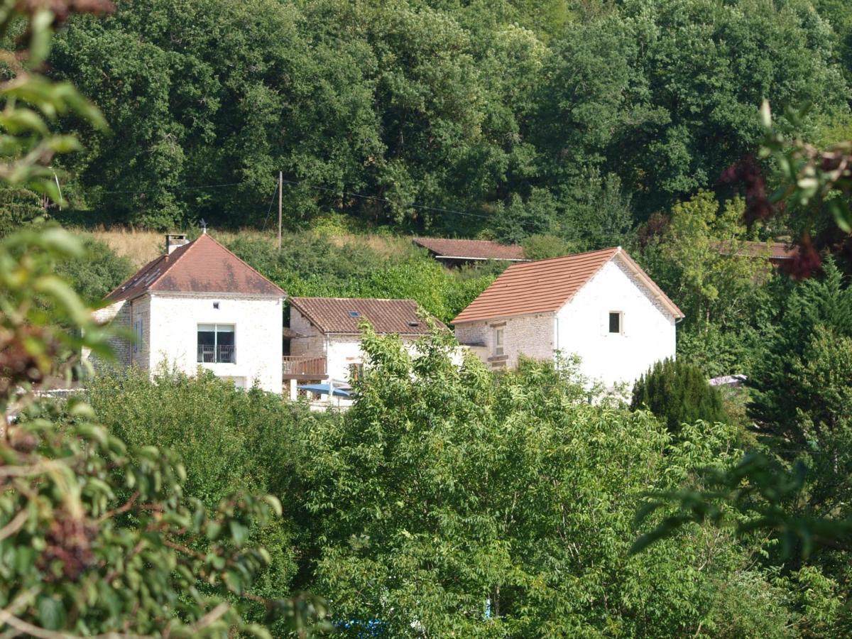 Domaine Des Pierres Blanches - Gite La Salamandre Villa Carlux Exterior foto